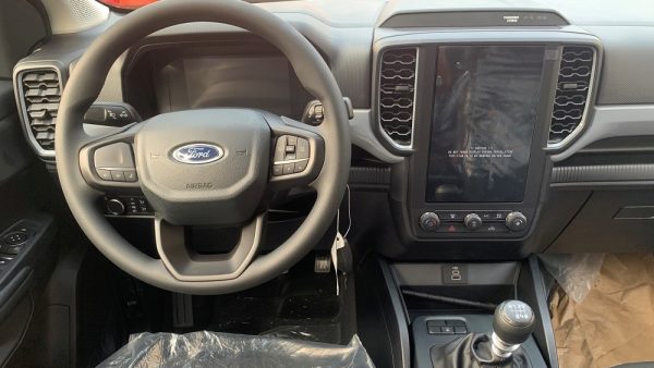 Ford Ranger XL 4x4 MT 2023
